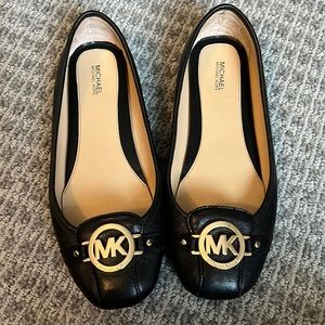 Michael Kors black flats